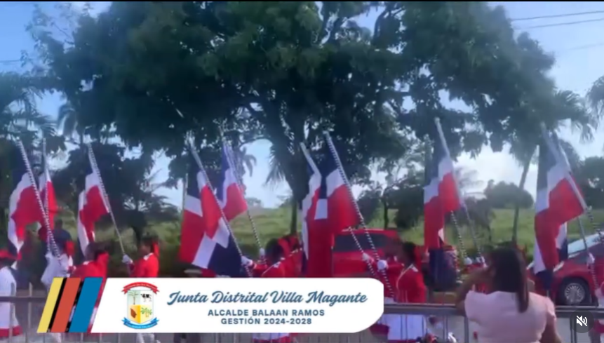 Villa Magante marcha por su comunidad tras suspensión anterior por las fuertes lluvias.