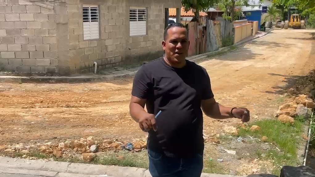 ¡Seguimos sin detenernos con los caminos vecinales! 🚜